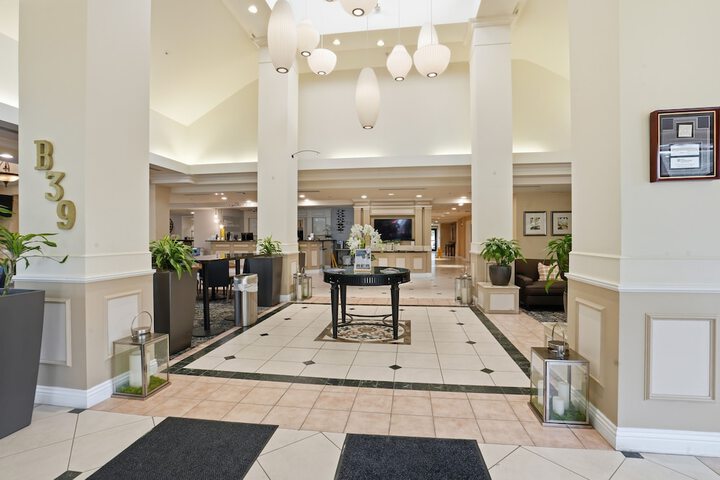 Hotel Lobby