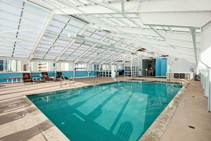 Pool Hotel