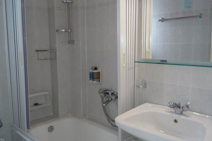 Bath Interior