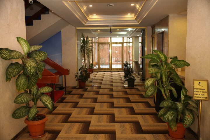 Photo 16