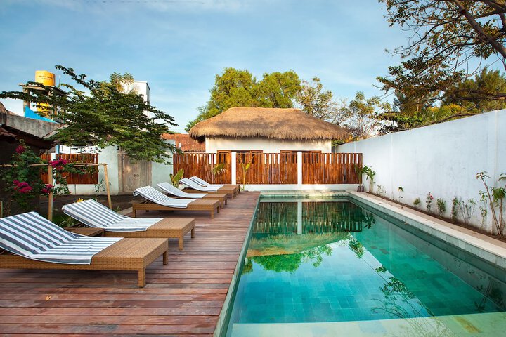 Pool 39 of 54