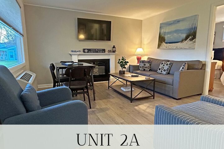 Room 12 of 212
