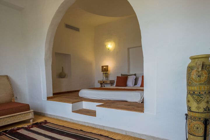 Room 3 of 36