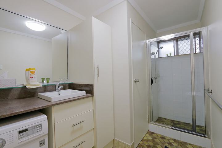 Room 80 of 95