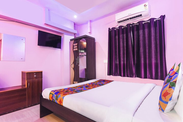 Room 9 of 21
