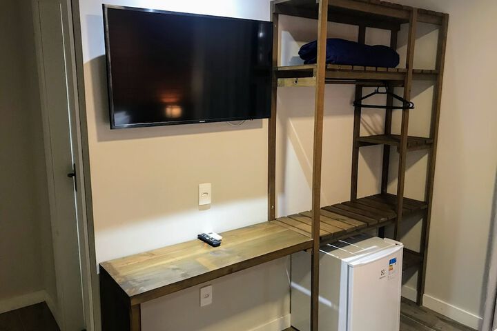 Room 25 of 137