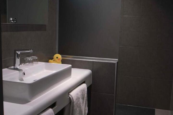 Photo 24