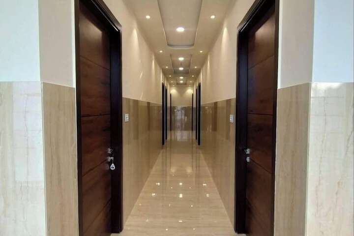 Ballroom/Hall 9 of 9
