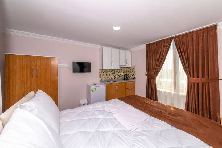 Room 15 of 23