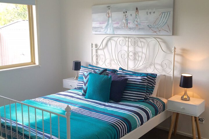 Room 4 of 17
