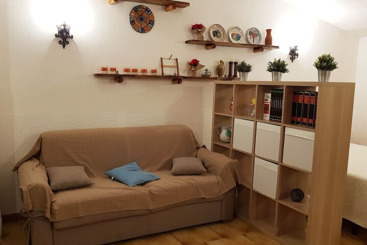 Room 3 of 16