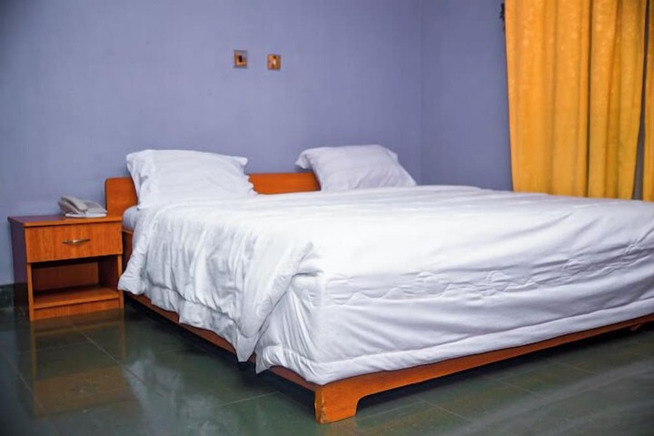 Continental Suites Ltd