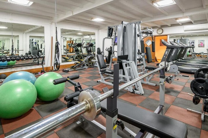 Health and Fitness 35 of 58
