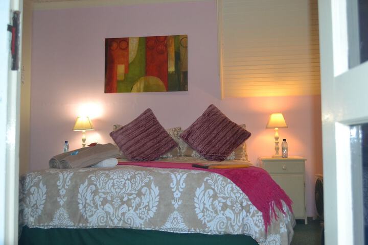 Room 5 of 36