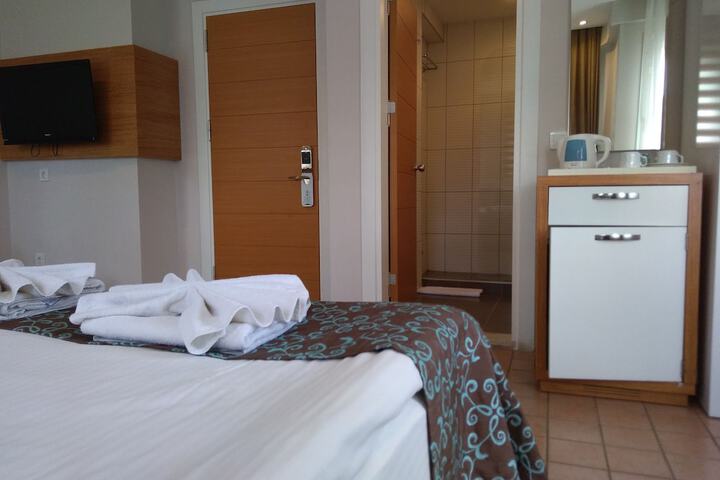 Room 50 of 123