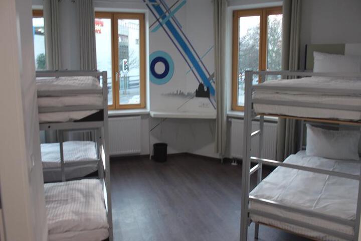Photo 12