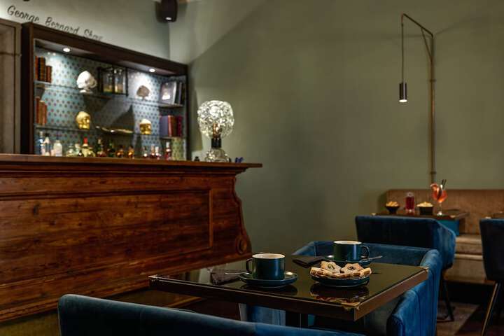 Dining 96 of 122