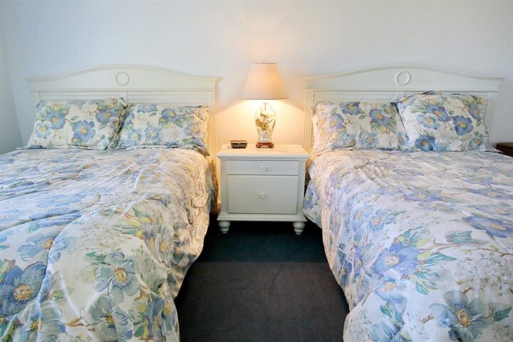Room 3 of 25