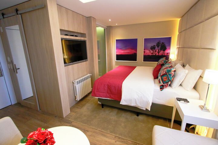Room 20 of 64