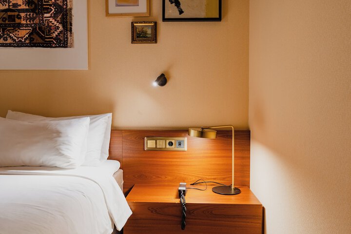 Room 86 of 239