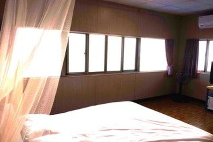 Room 39 of 64
