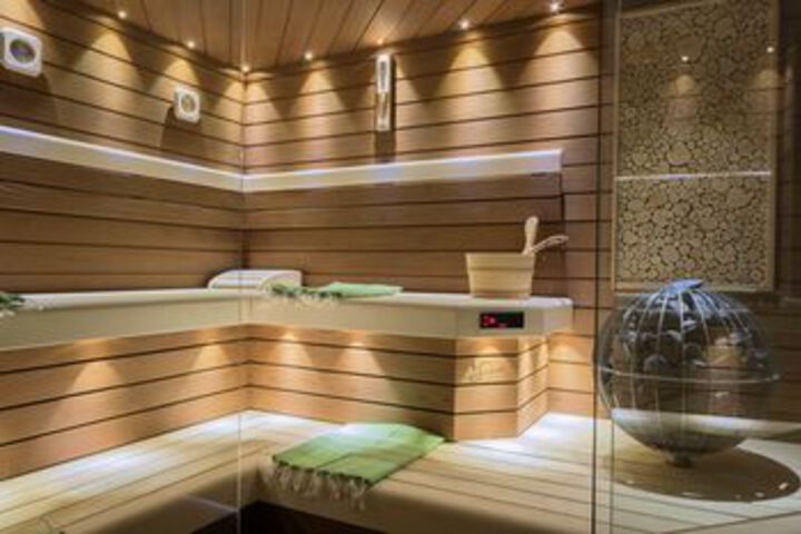 Spa 184 of 188