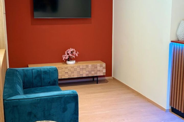 Hotel Interior 4 of 38