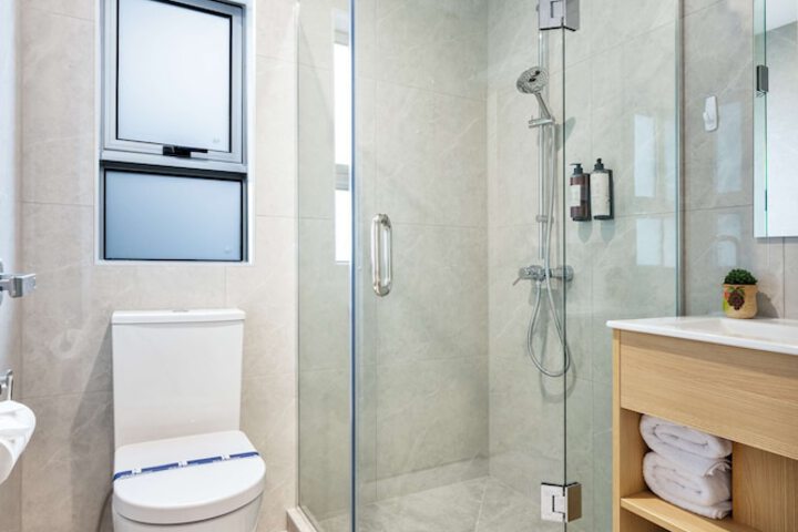 Room 108 of 150