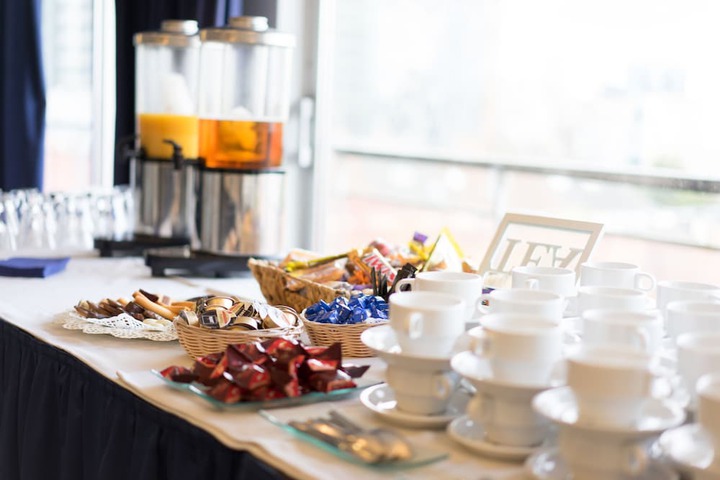 Breakfast/Coffee Service 77 of 132
