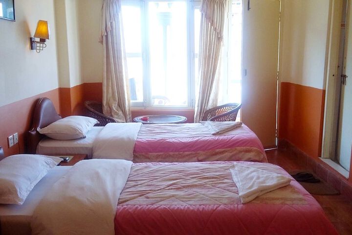 Room 49 of 161