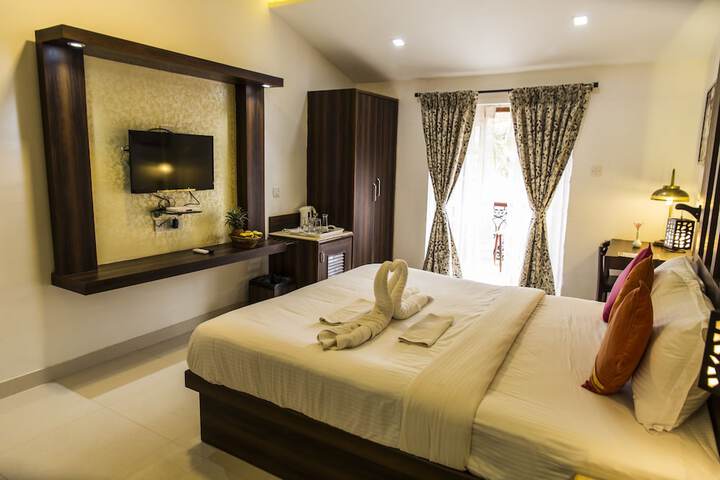 Room 9 of 47