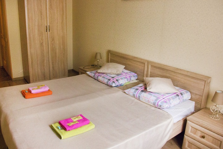 Room 14 of 20