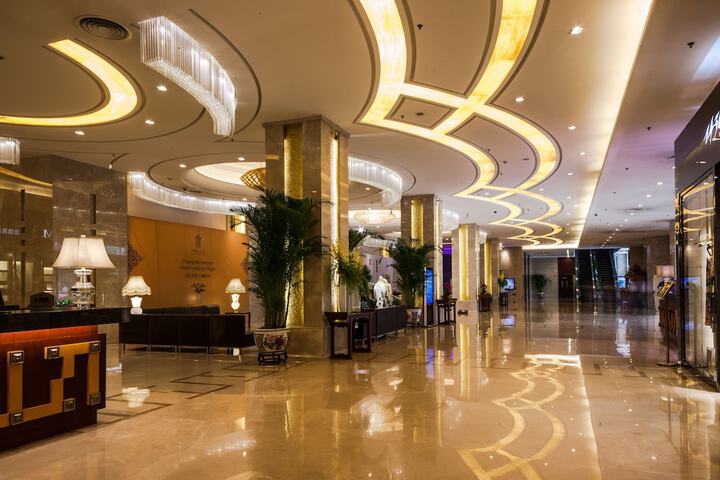 Guest Lobby