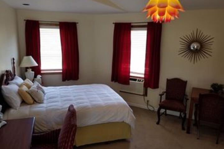 Room 13 of 47