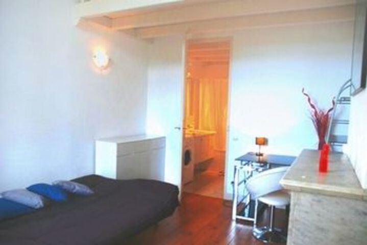 Room 57 of 234