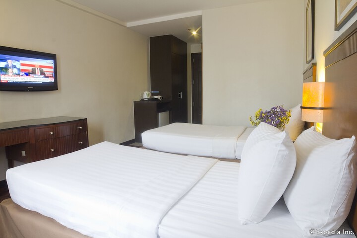 Room 25 of 67