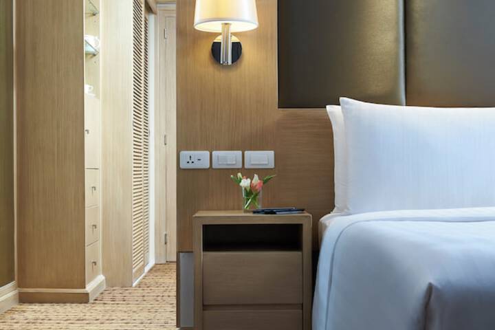 Room 64 of 277