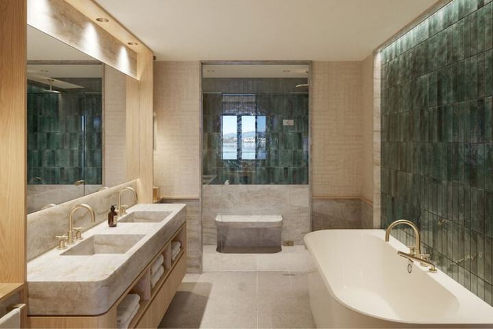 Clean Restrooms