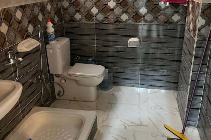 Room 15 of 22