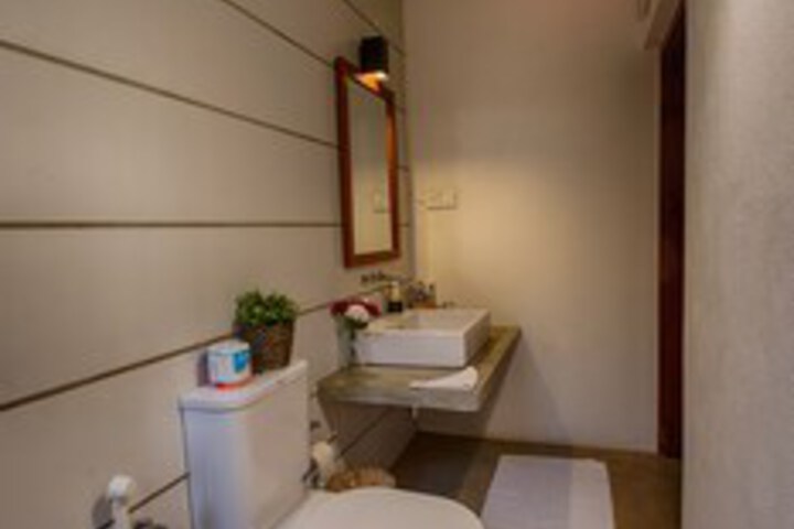 Room 13 of 59