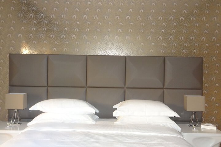 Room 16 of 68