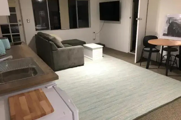 Room 3 of 11