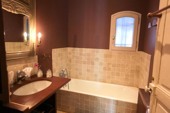 Photo 28