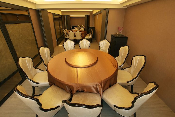 Dining 56 of 62
