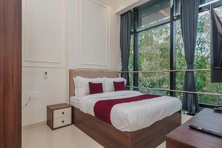Room 20 of 93