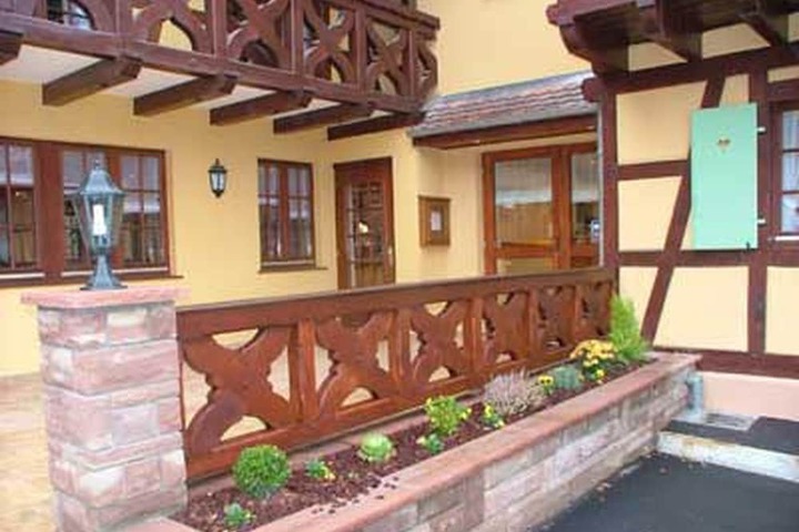 Hotel 8 of 12