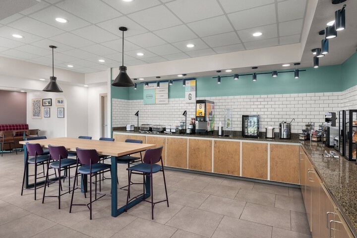 Breakfast/Coffee Service 45 of 58