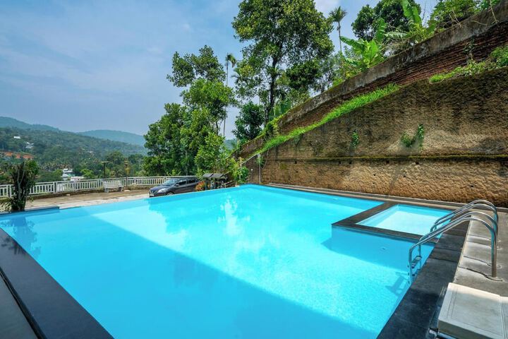 Pool 16 of 29