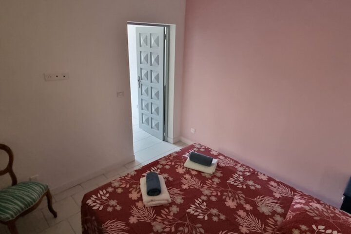 Room 10 of 41