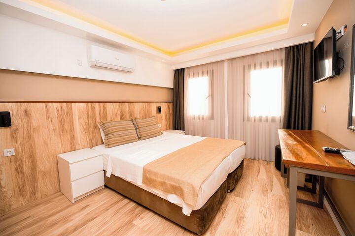 Room 38 of 123
